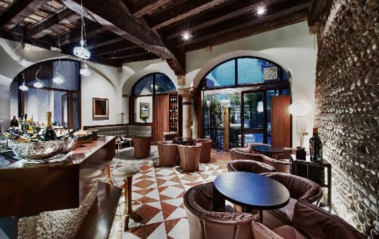 Victoria Lounge Cafè